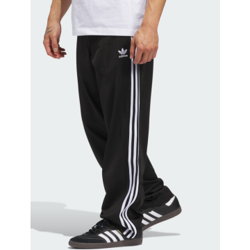 Adidas joggers